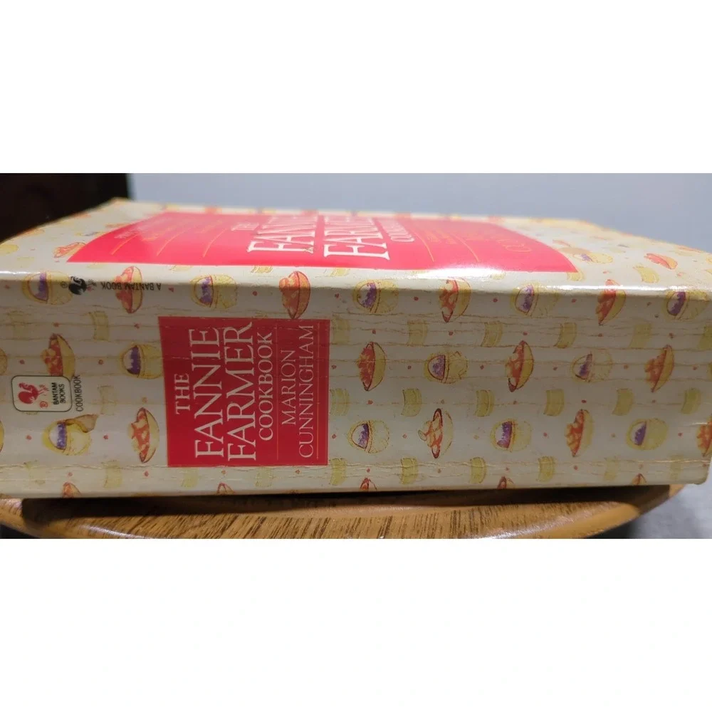 VTG 1994 The Fannie Farmer Cookbook by Marion Cunningham Revised‎ & Updated PB